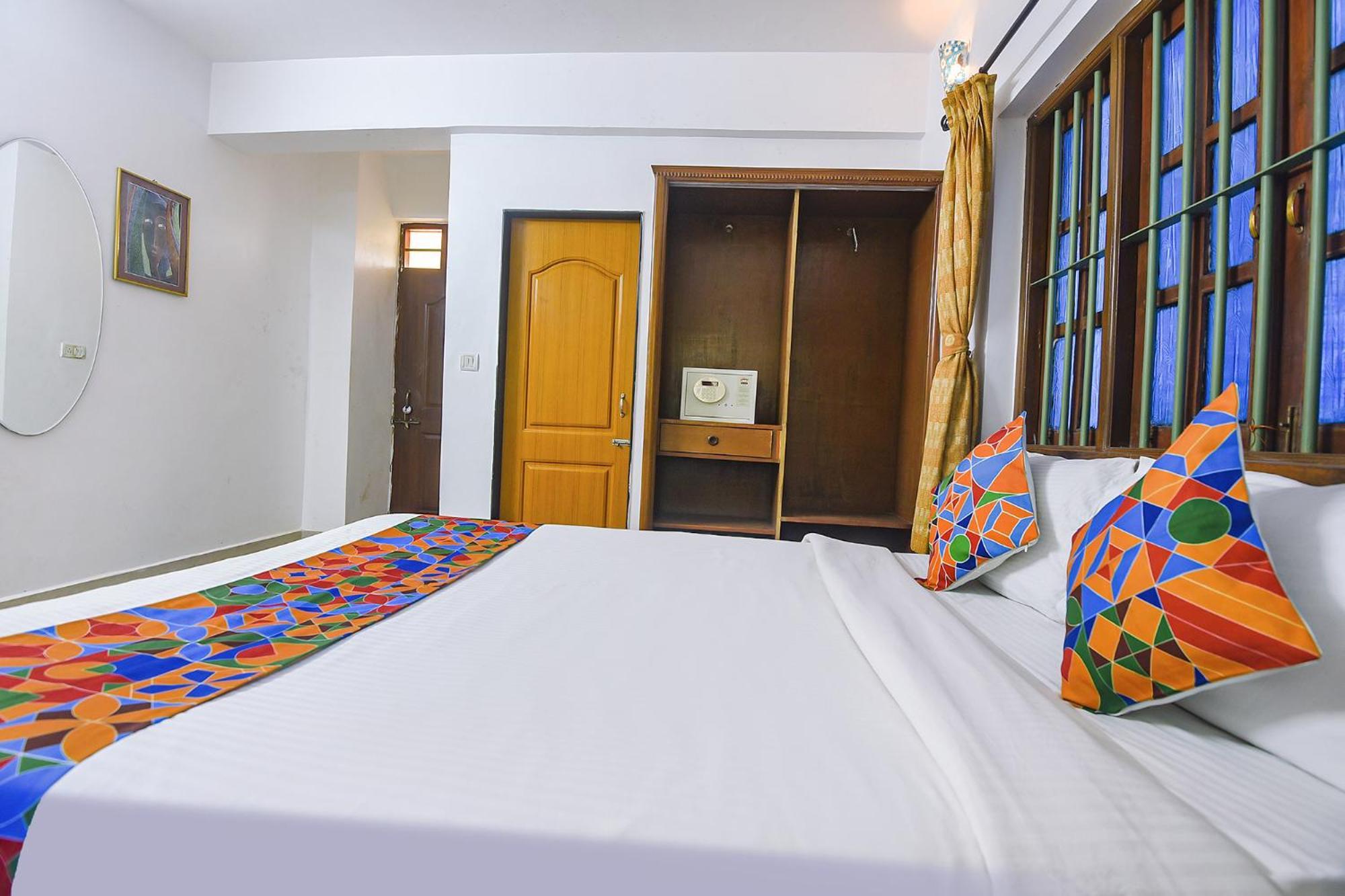 Fabexpress Stargaze Beach Anjuna Luaran gambar