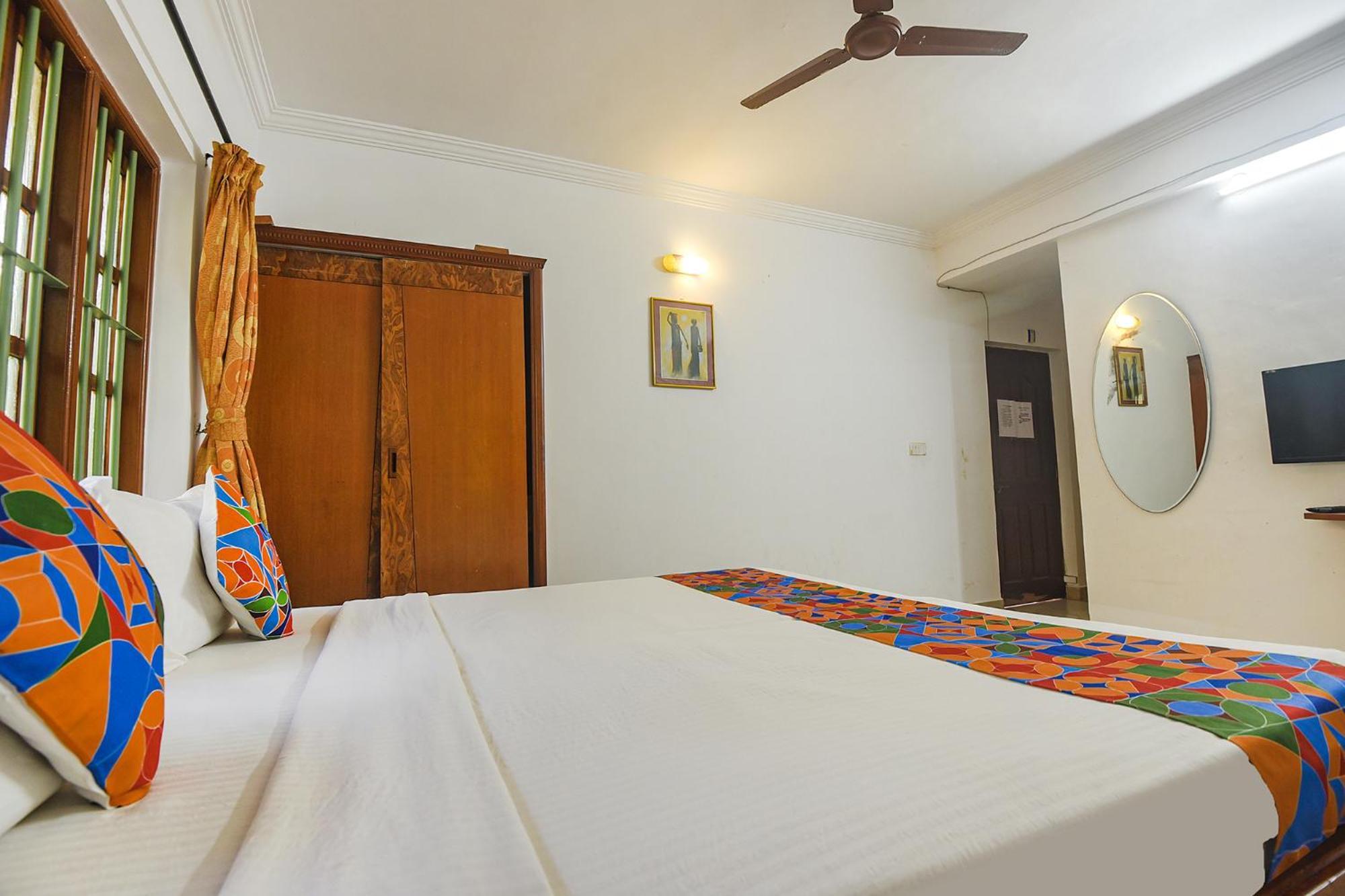 Fabexpress Stargaze Beach Anjuna Luaran gambar